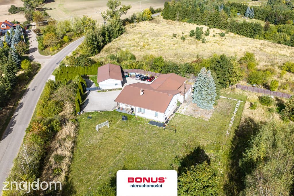 Dom 250 m² z garażem i działką inwestycyjną 2,36 h - zdjęcie 14
