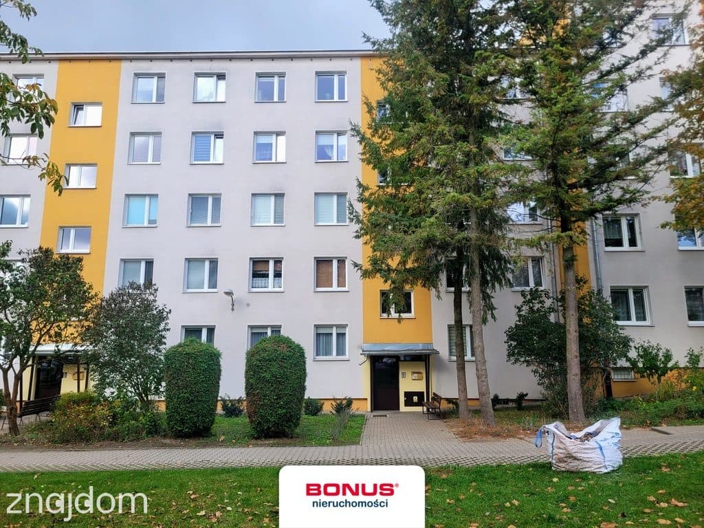 Wrotków- 2 pokojowe mieszkanie z balkonem, piwnicą, parkingiem - zdjęcie 11