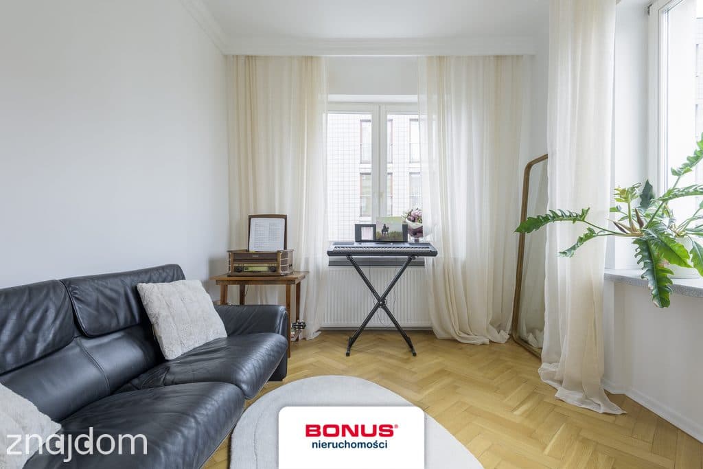 80 m², 4 pokoje,  5 min od Łazienek - zdjęcie 10