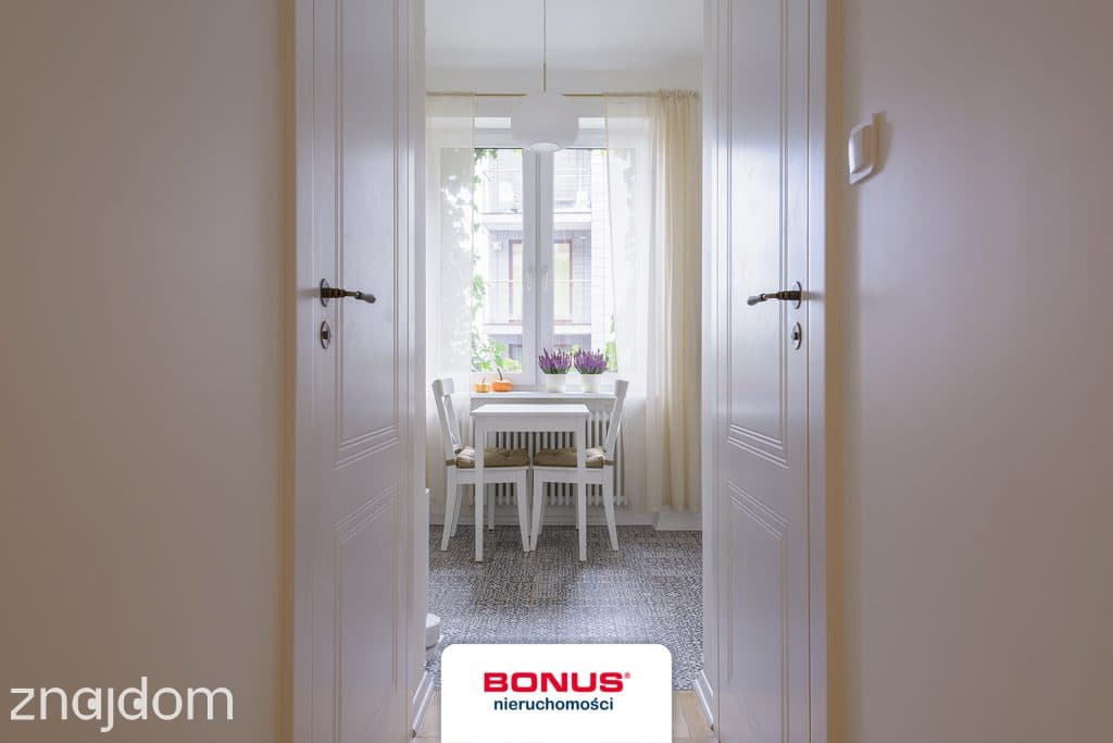 80 m², 4 pokoje,  5 min od Łazienek - zdjęcie 16