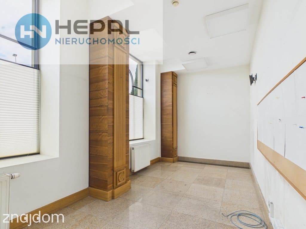 Nowoczesne biuro 460 m² w centrum Kielc - zdjęcie 2