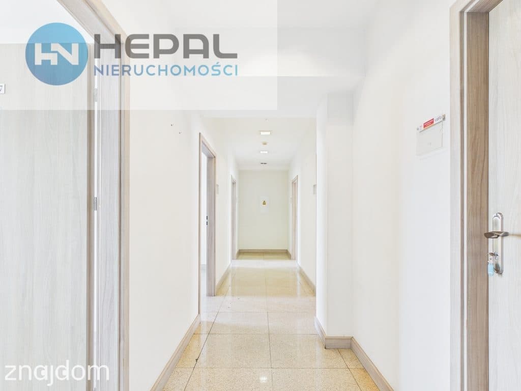 Nowoczesne biuro 460 m² w centrum Kielc - zdjęcie 9