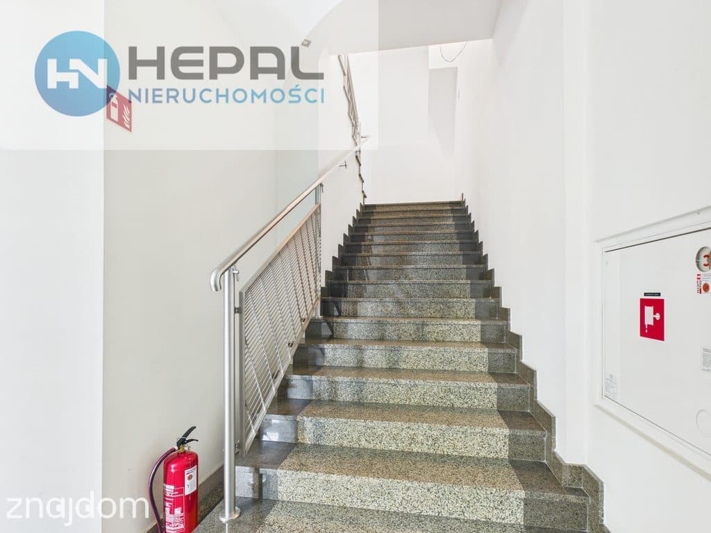 Nowoczesne biuro 460 m² w centrum Kielc - zdjęcie 10