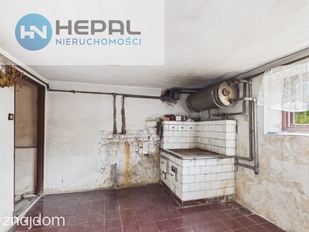 Dom do remontu 156 m², działka 900 m², Piekoszów, 9 km od Kielc - zdjęcie 14