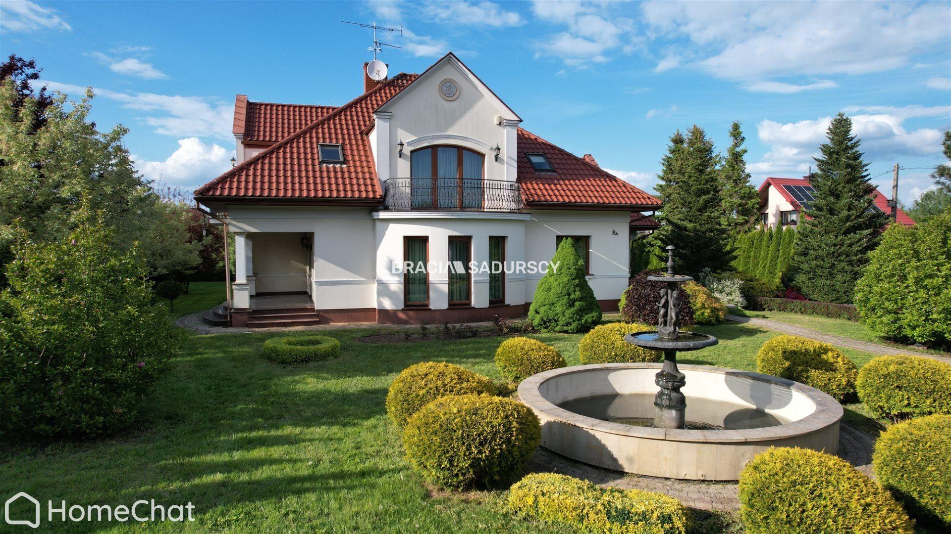 Gustowny dom rezydencyjny
