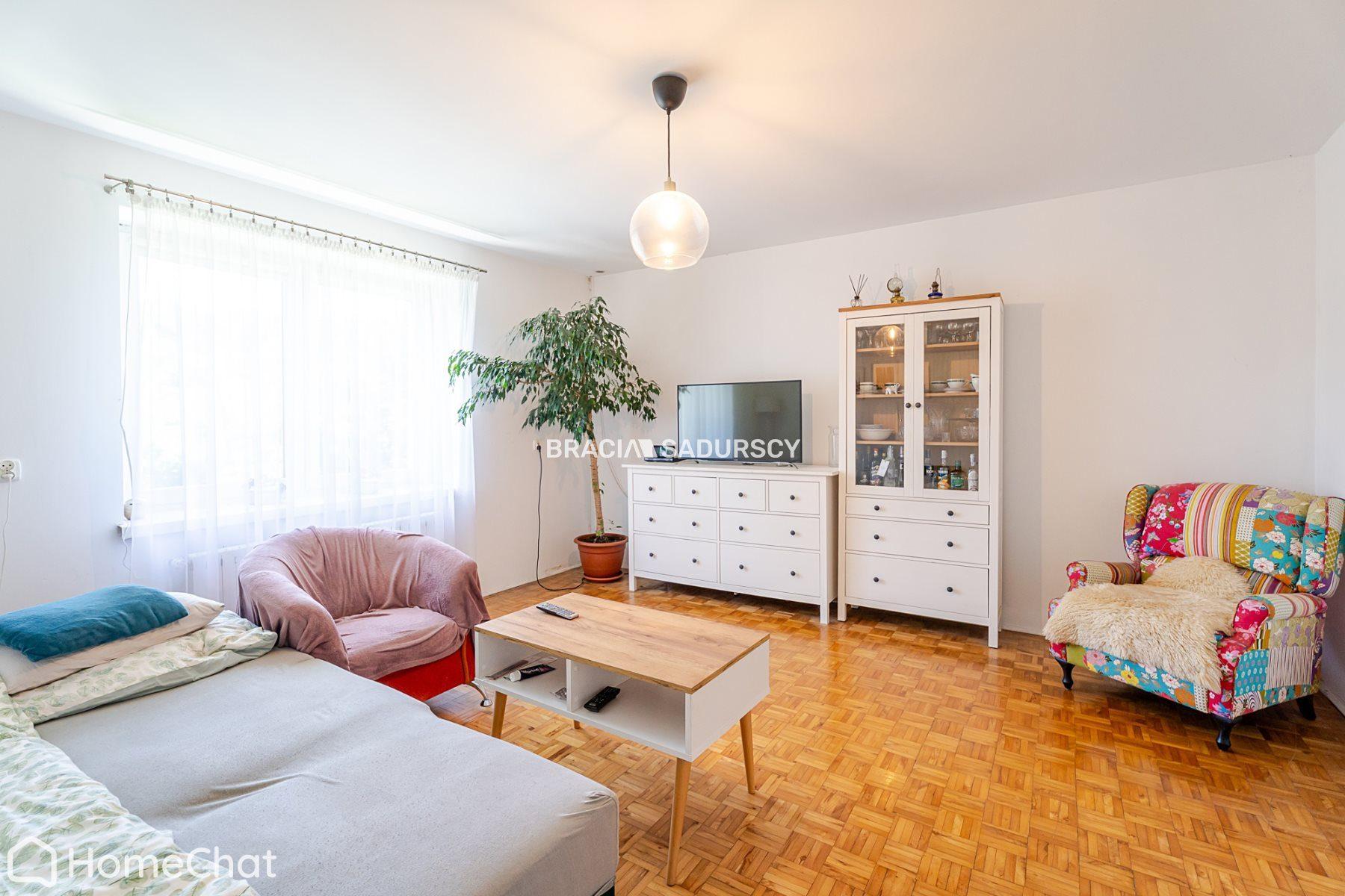 Dom z dużą działką budowlaną. Rzozów 87 arów.