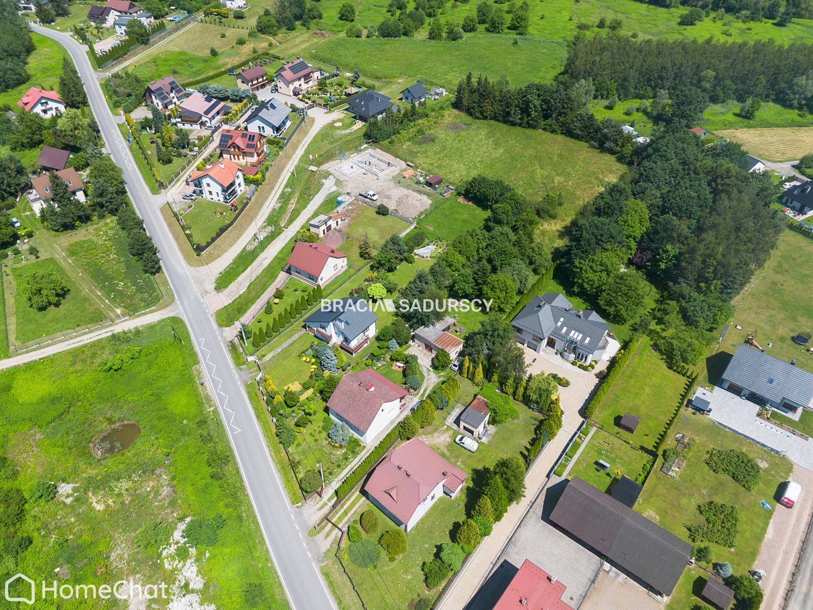 Dom z dużą działką budowlaną. Rzozów 87 arów.