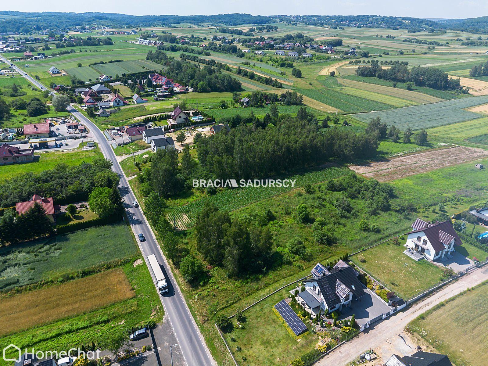 Działka budowlana / MPZP / przy głównej drodze