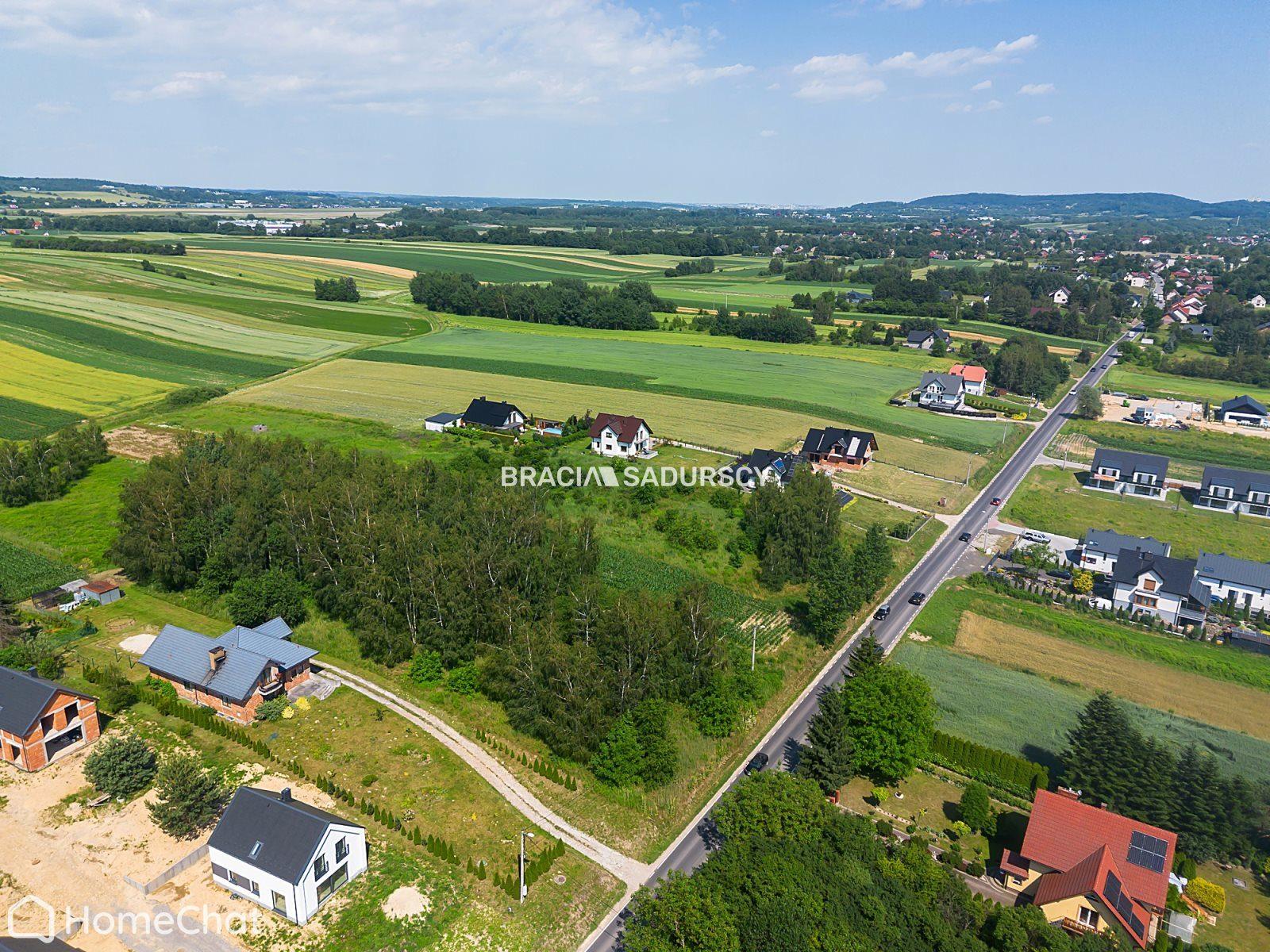 Działka budowlana / MPZP / przy głównej drodze