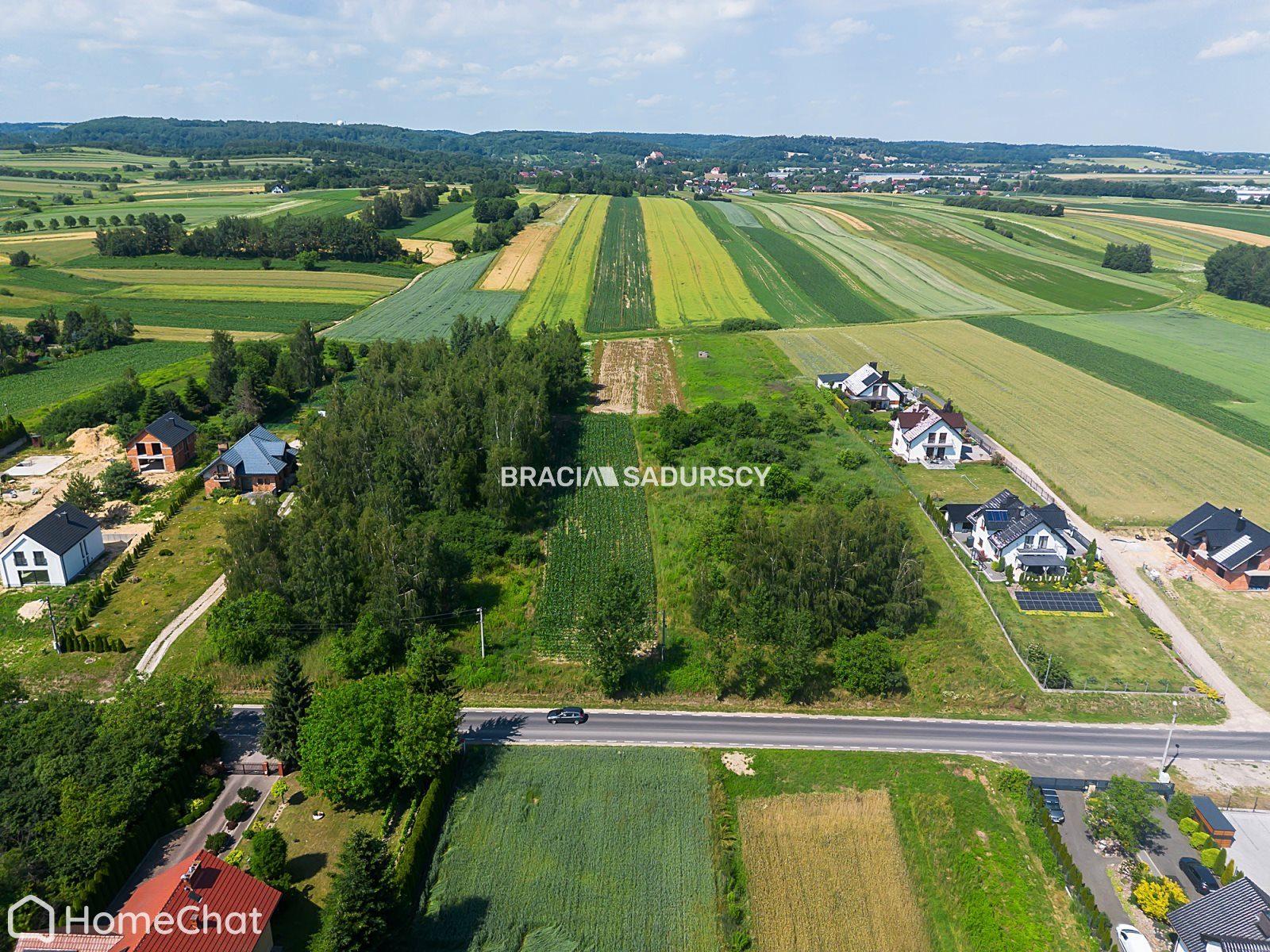 Działka budowlana / MPZP / przy głównej drodze