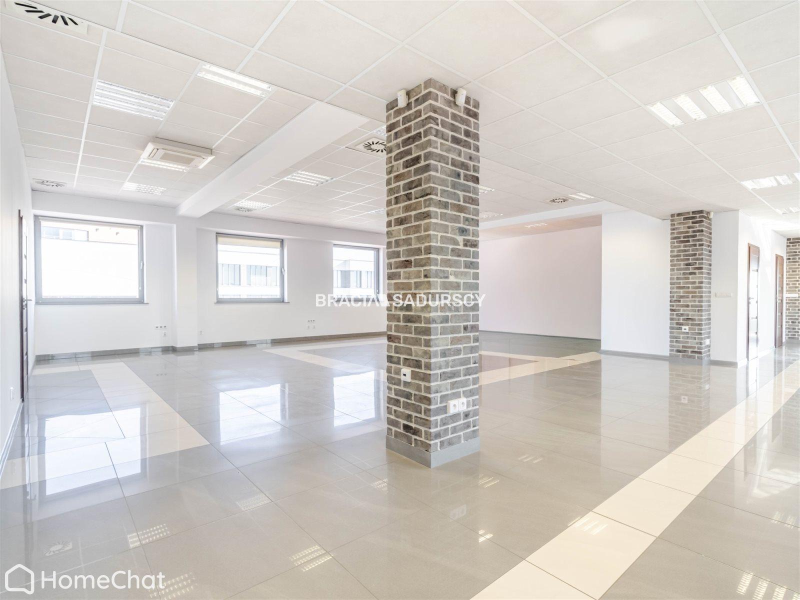 Open space/całe piętro w nowoczesnym biurowcu 1-P