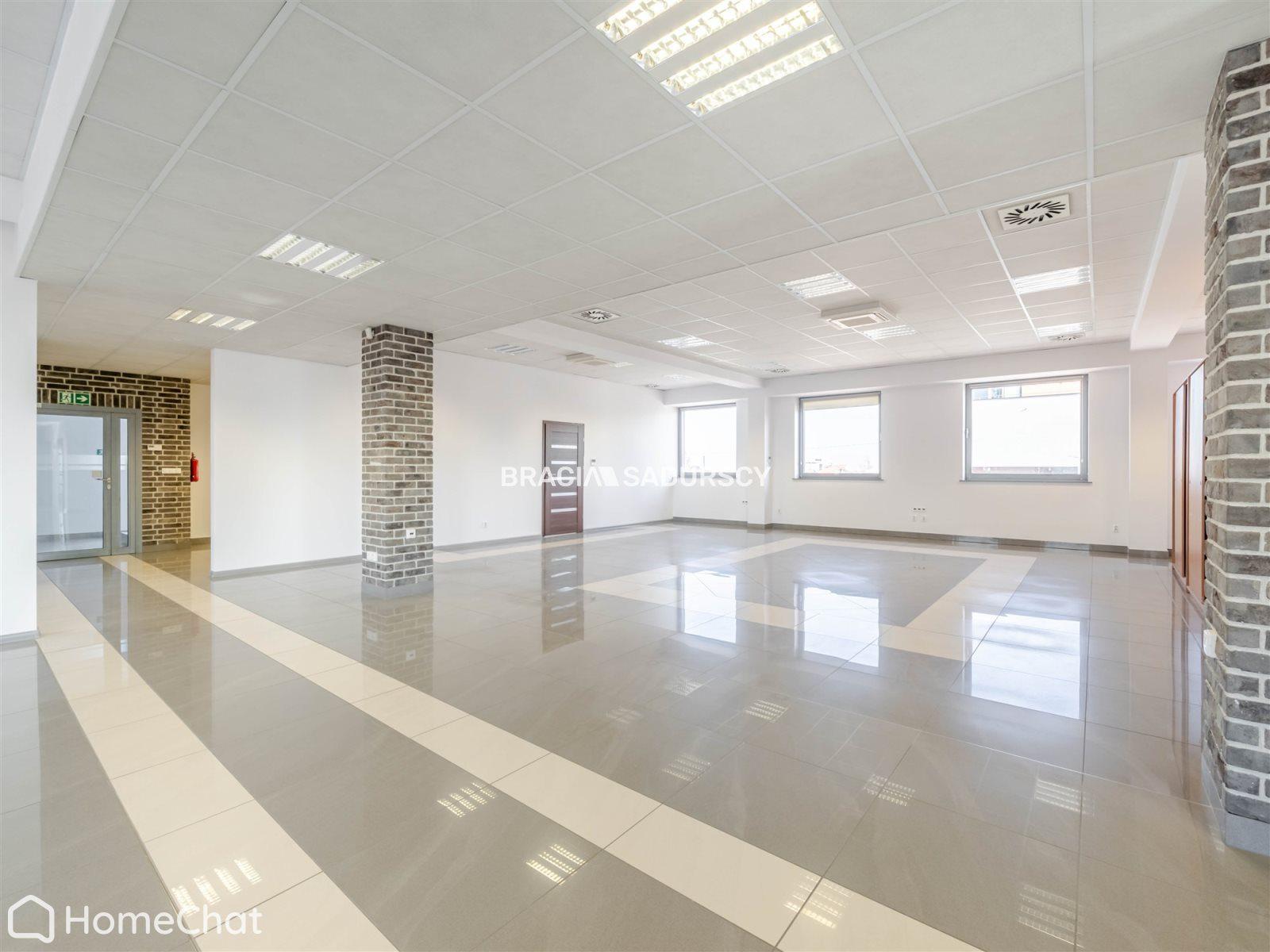 Open space/całe piętro w nowoczesnym biurowcu 1-P