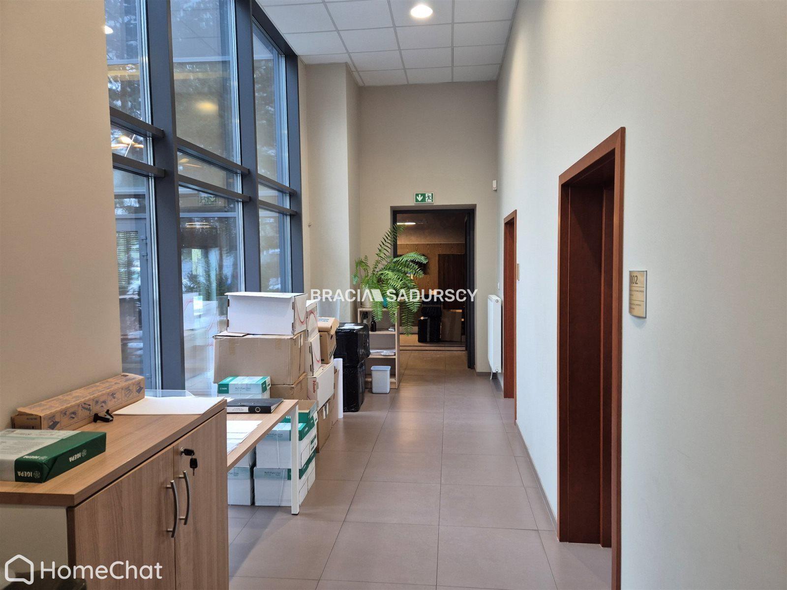 Bronowice, parter, 95 m2 biur + parking