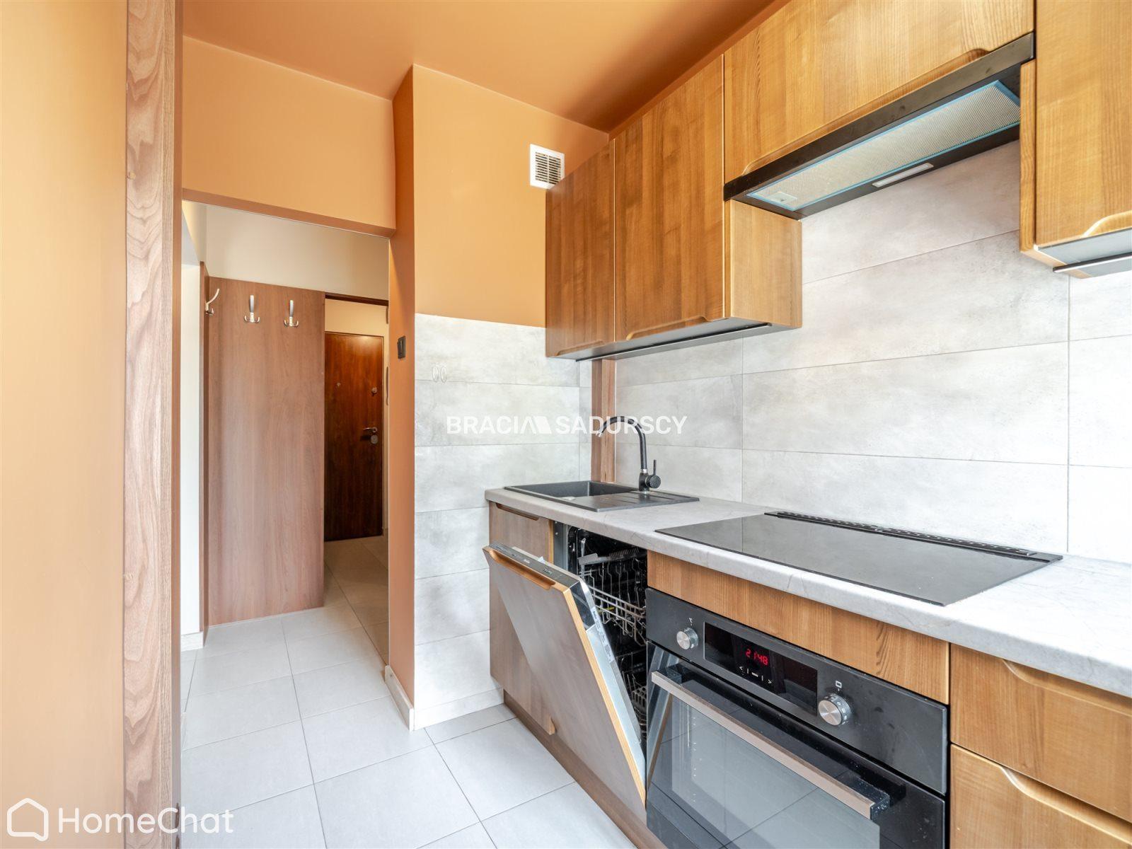 Kawalerka z balkonem | 28,8 m² | os. Złotego Wieku