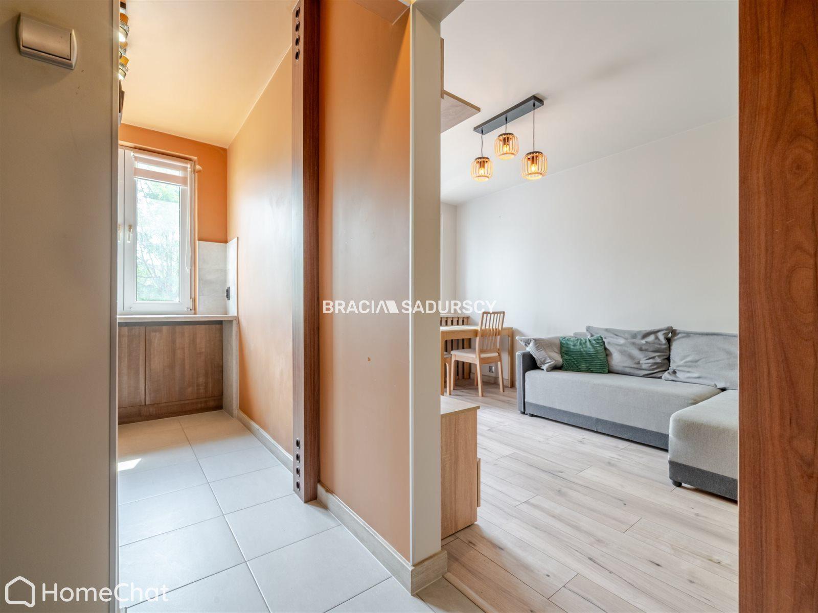 Kawalerka z balkonem | 28,8 m² | os. Złotego Wieku