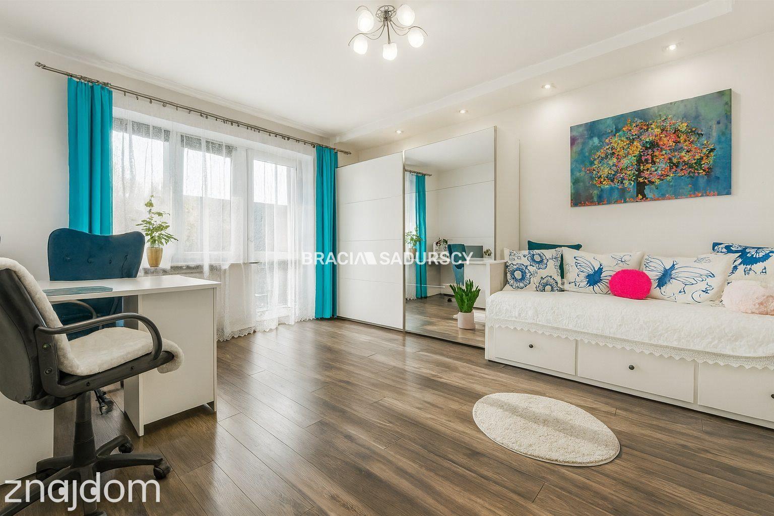 Wolnostojący dom Opatkowice-180 m² działka 11arów - zdjęcie 2