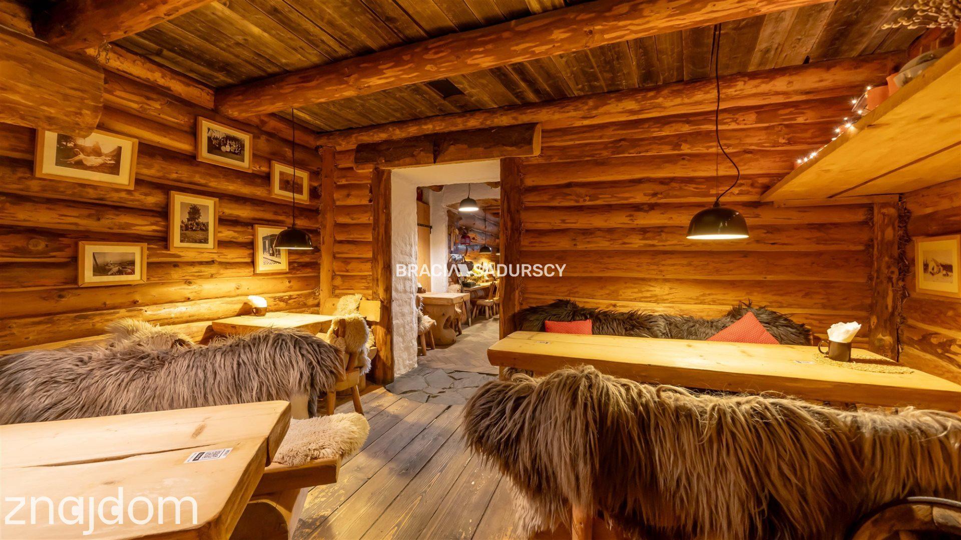 Lokal w centrum miasta z działającą restauracją - zdjęcie 13