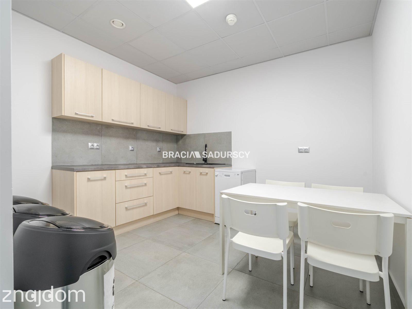 lokal biurowy 128 m2 Centrum Krakow blisko Wawelu - zdjęcie 17