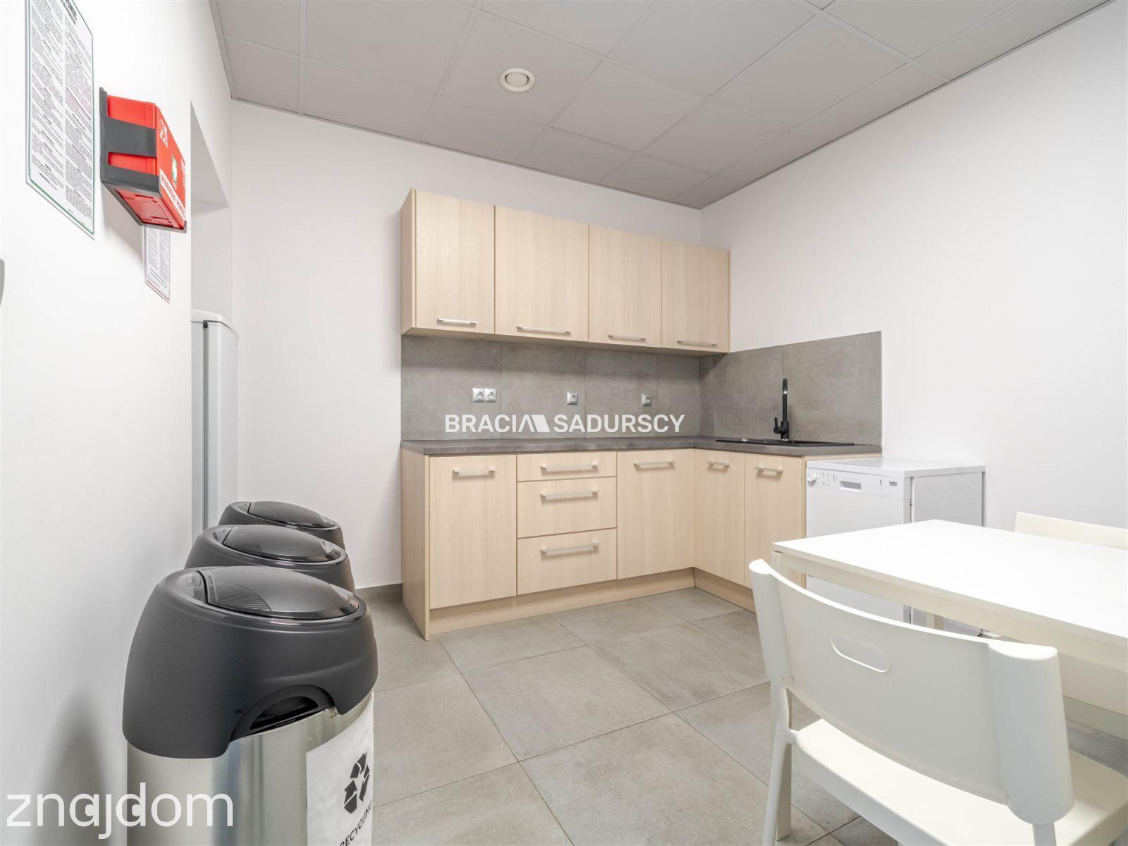 lokal biurowy 128 m2 Centrum Krakow blisko Wawelu - zdjęcie 18