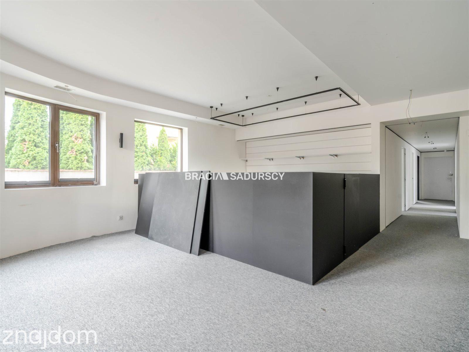 lokal handlowo-usługowy lub biurowy 100m2 Olsza