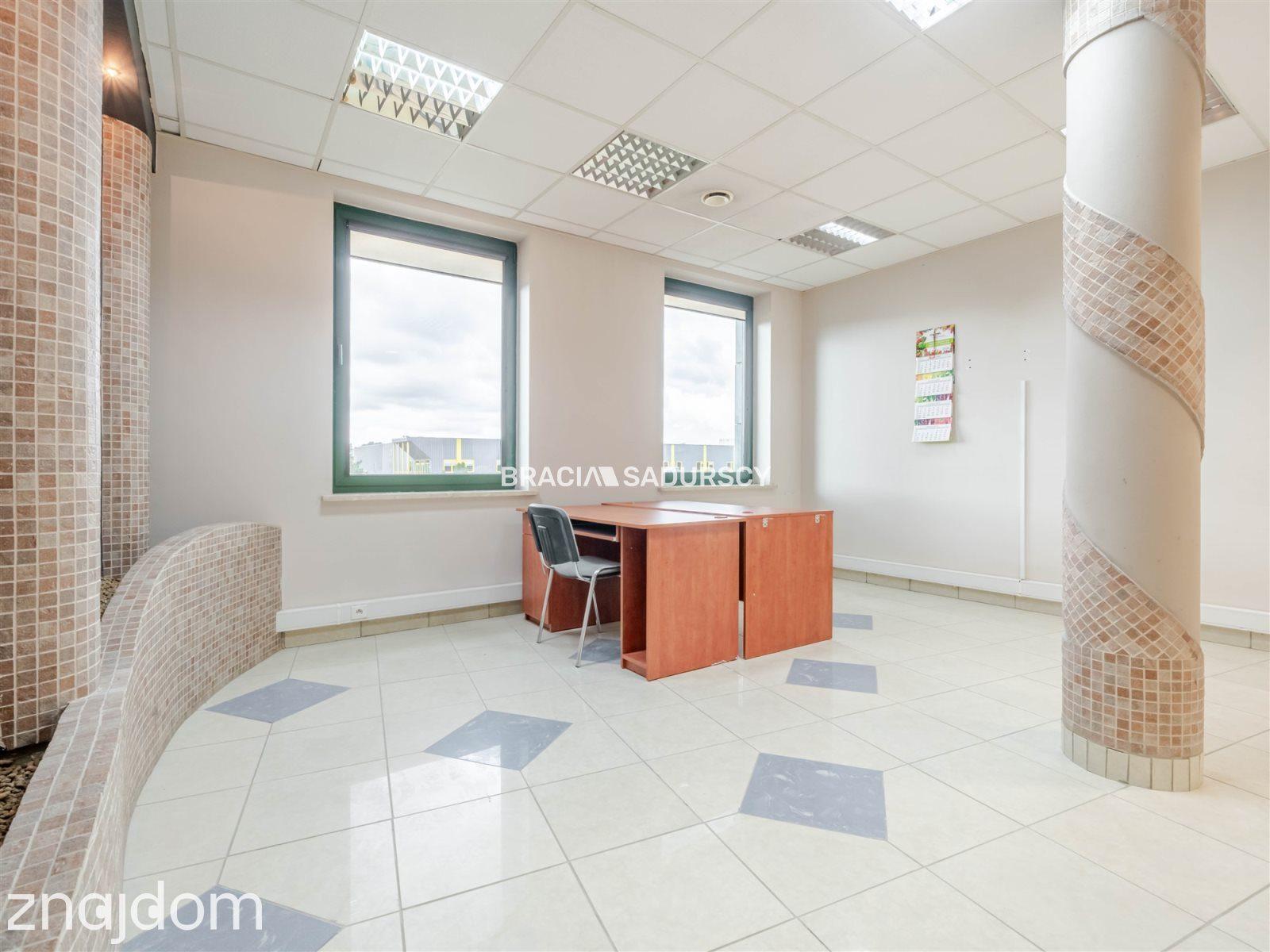 lokal biurowy 44 m2 Prądnik Biały biurowiec