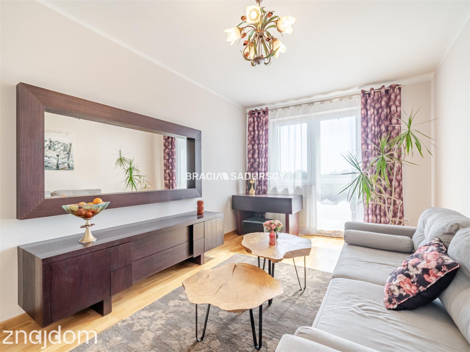 3 pokoje, 2-poziomy, balkon, zamknięte osiedle - zdjęcie 3