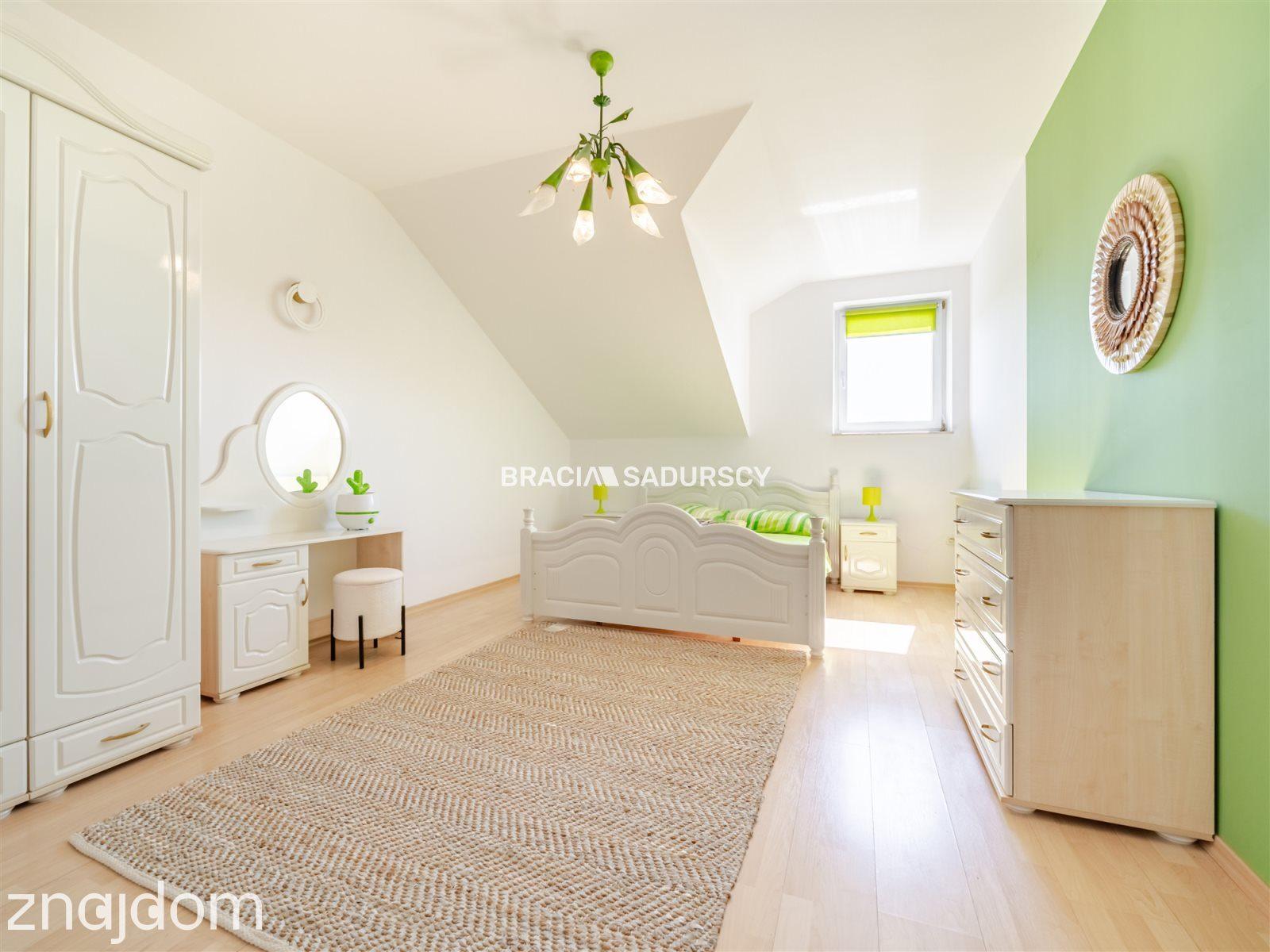 3 pokoje, 2-poziomy, balkon, zamknięte osiedle - zdjęcie 6
