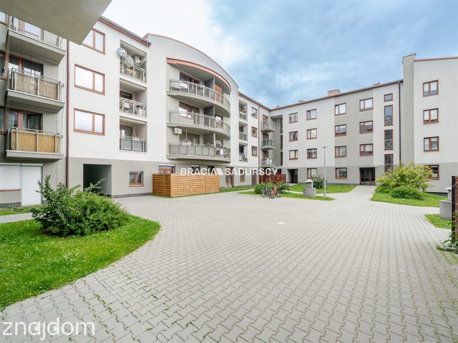 2 pok (oddzielne) 48m2 z garazem - zdjęcie 10