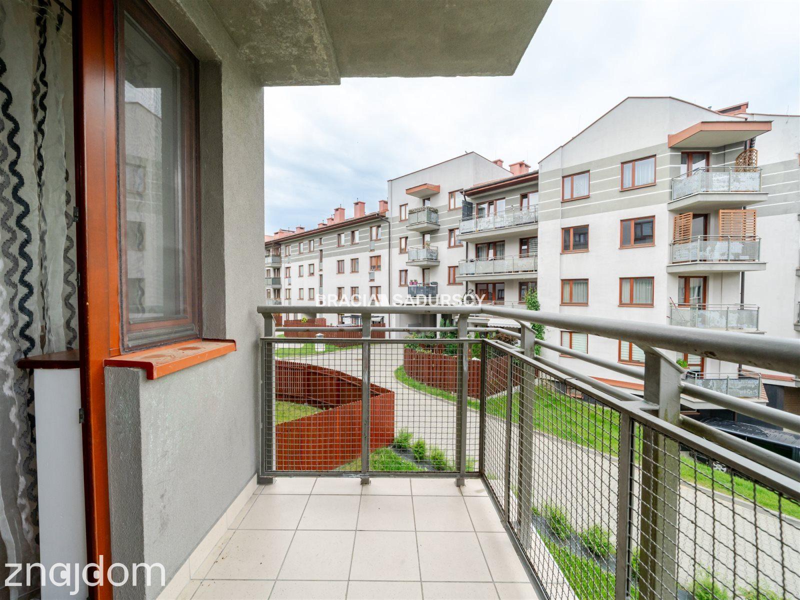 2 pok (oddzielne) 48m2 z garazem - zdjęcie 14