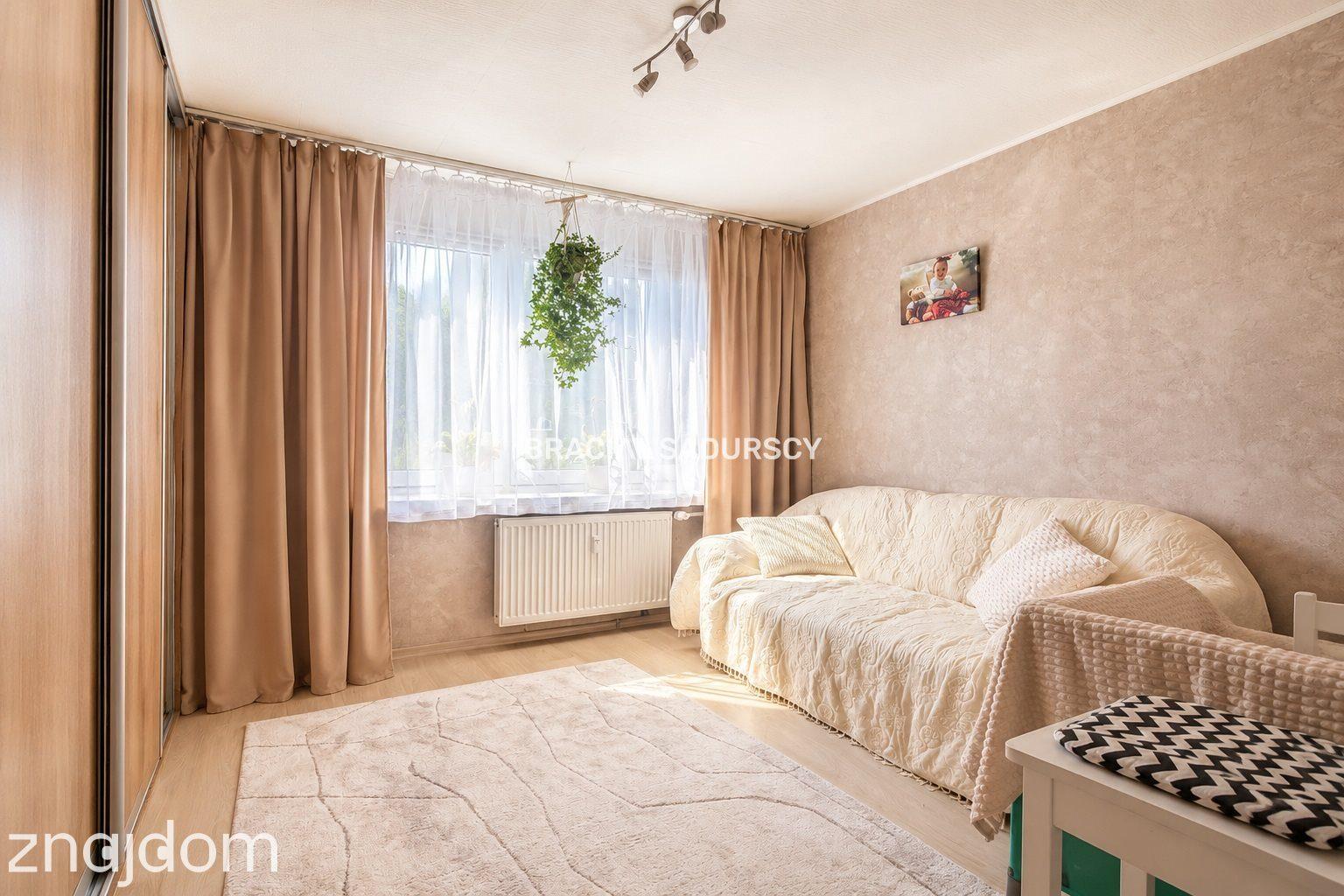 3 pokoje z balkonem na Sanockiej - zdjęcie 7