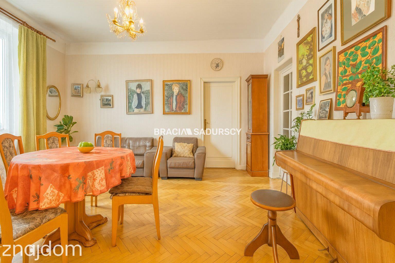 102m2, ścisłe Centrum, klimatycznie w kamienicy - zdjęcie 3
