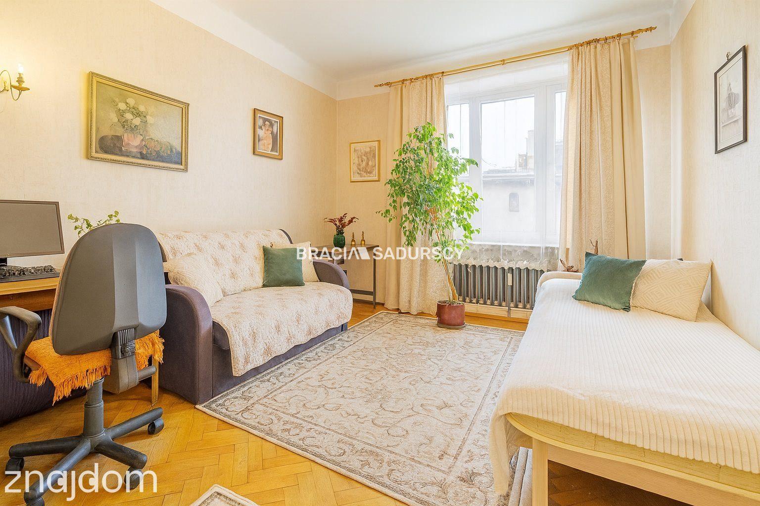 102m2, ścisłe Centrum, klimatycznie w kamienicy - zdjęcie 6