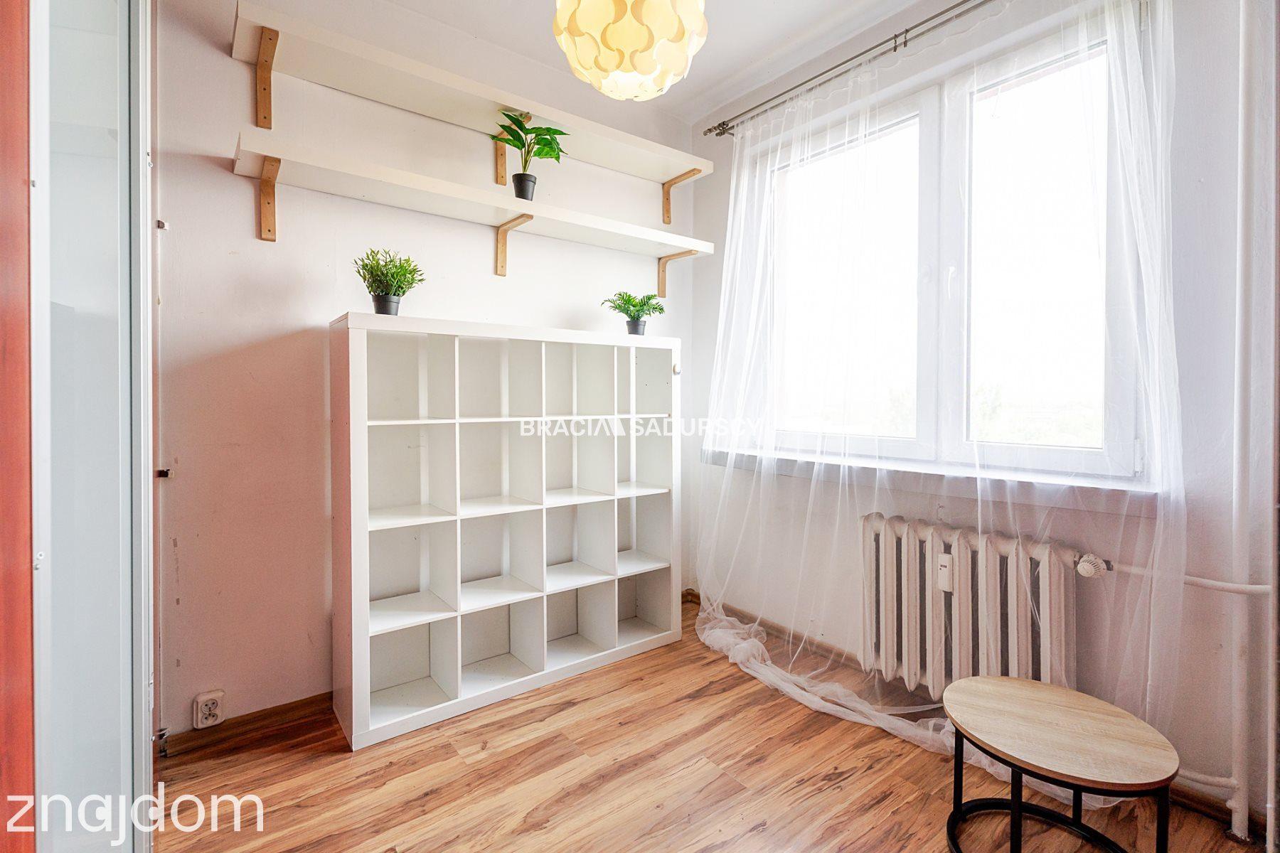 3pok.z potencjałem, balkon, tramwaj, Mistrzejowice - zdjęcie 13