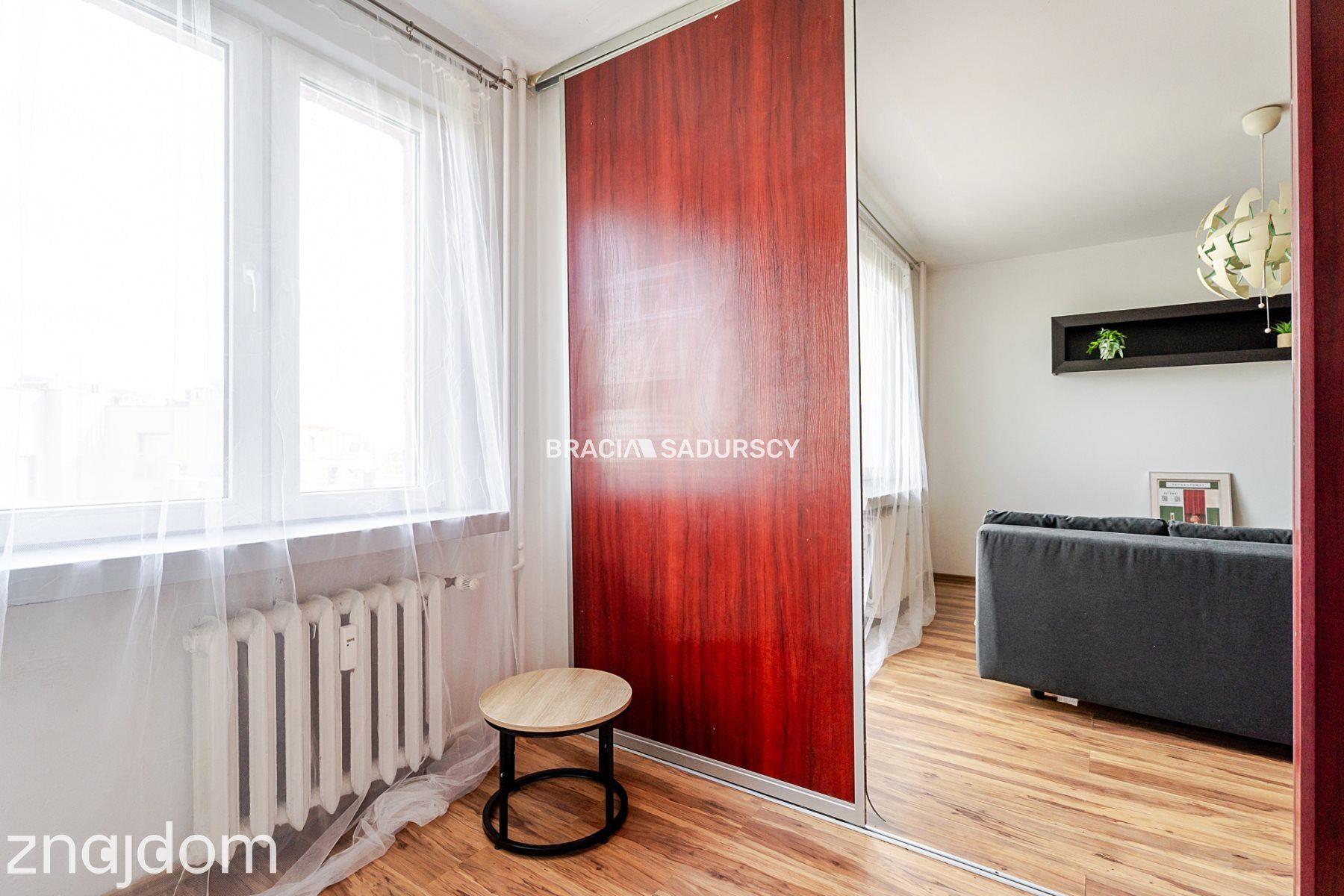 3pok.z potencjałem, balkon, tramwaj, Mistrzejowice - zdjęcie 15
