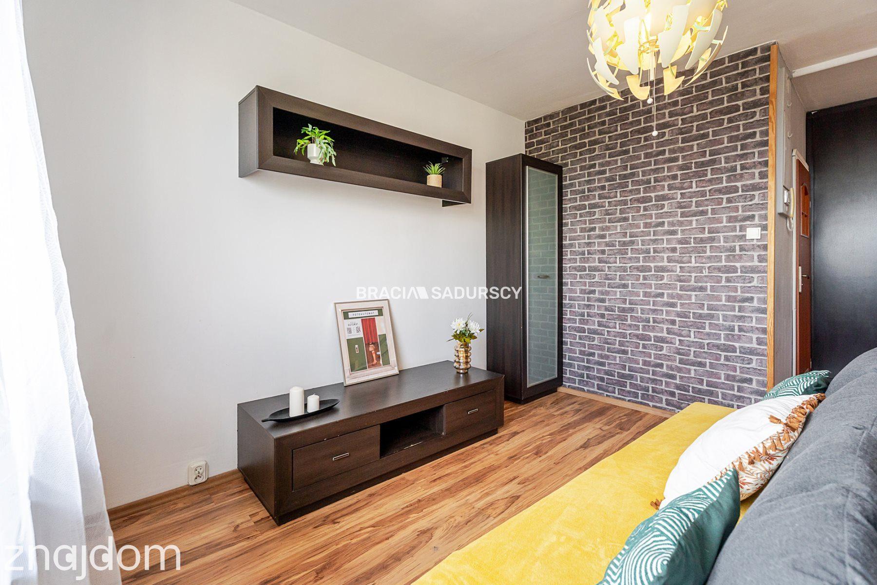 3pok.z potencjałem, balkon, tramwaj, Mistrzejowice - zdjęcie 5