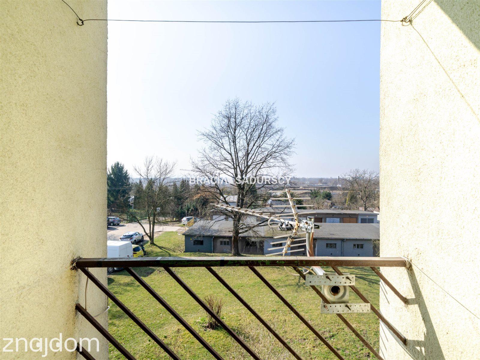 2-pokoje os. Na Stoku - jasna kuchnia, balkon - zdjęcie 10