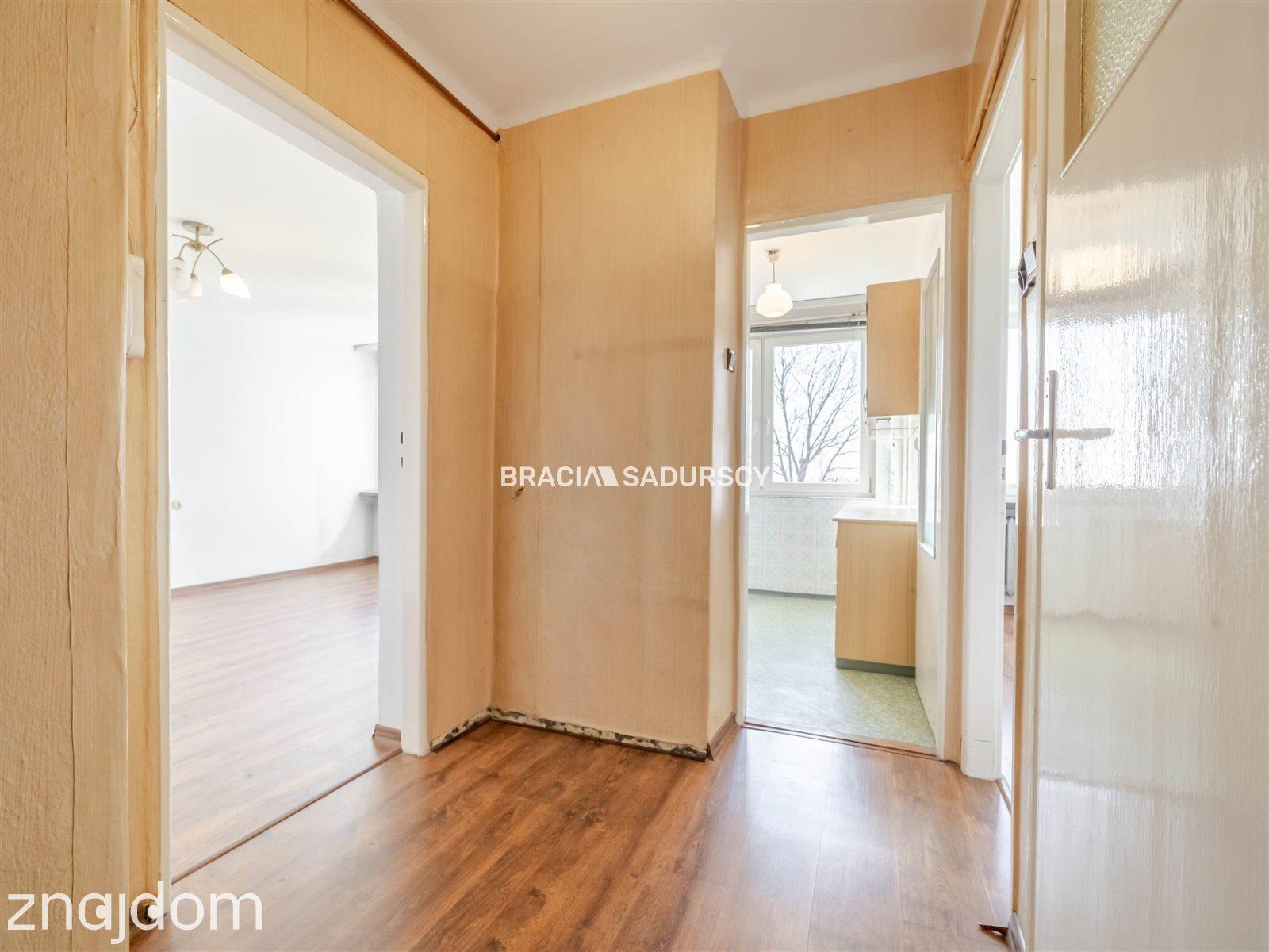2-pokoje os. Na Stoku - jasna kuchnia, balkon - zdjęcie 19