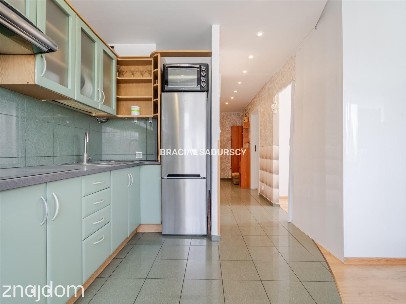 M 50M2 / 3 POKOJE / BALKON / GARAŻ / ZIELONO - zdjęcie 21