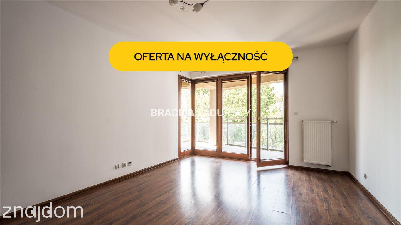3 pokoje, 2 łazienki.Kijowska/Wrocławska