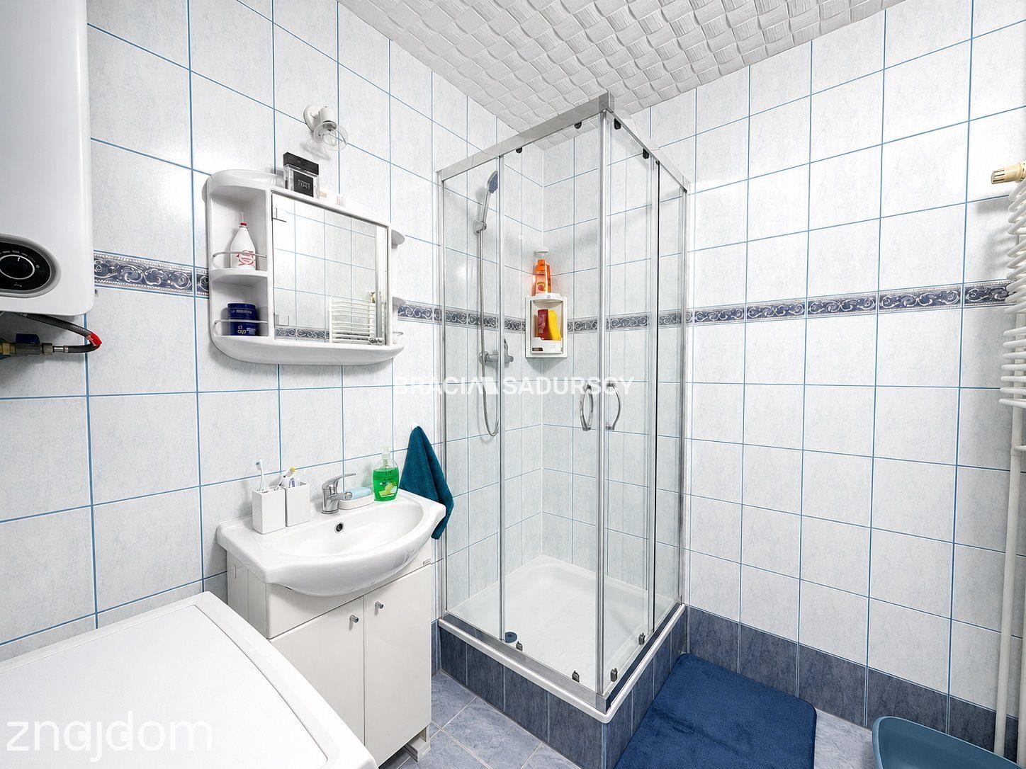 Kawalerka z osobną kuchnią, 37 m², balkon - zdjęcie 6