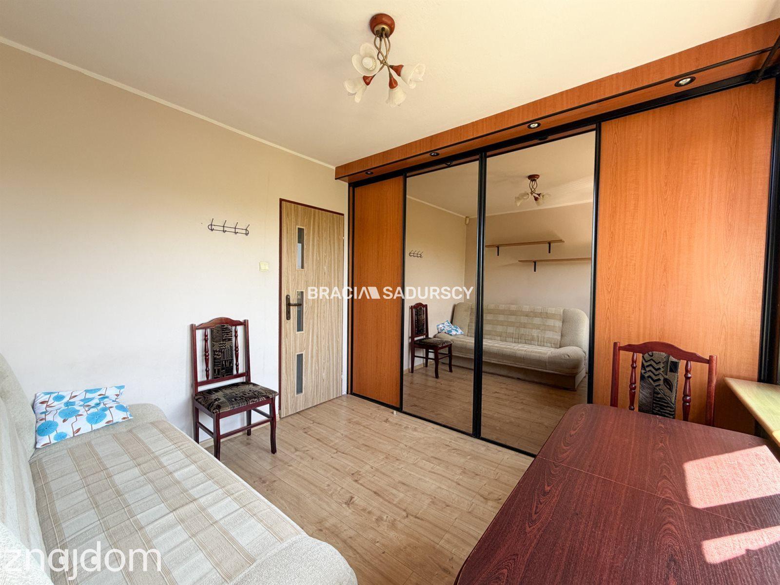 4 osobne pokoje, balkon, oddzielna kuchnia - zdjęcie 16