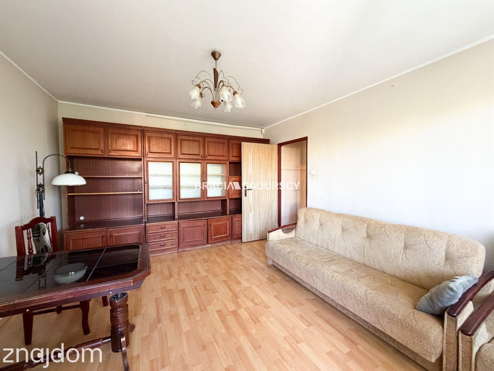 4 osobne pokoje, balkon, oddzielna kuchnia - zdjęcie 2