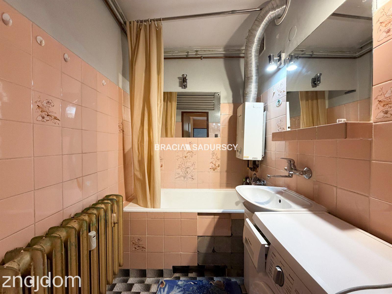 4 osobne pokoje, balkon, oddzielna kuchnia - zdjęcie 9