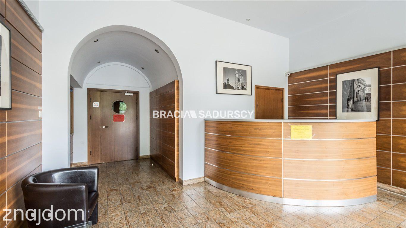 Stylowy apartament z widokiem na Kraków - zdjęcie 14