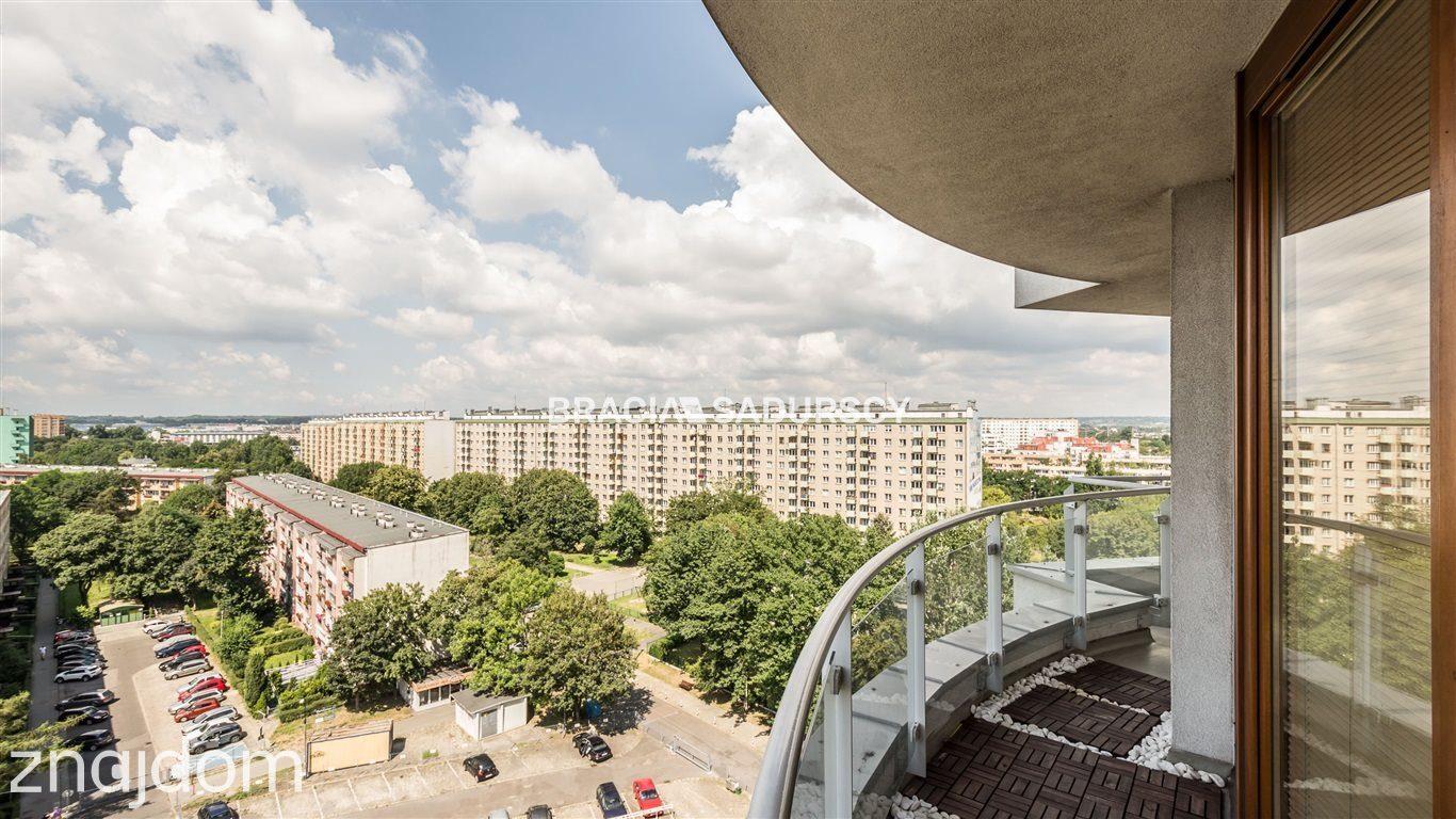 Stylowy apartament z widokiem na Kraków - zdjęcie 16