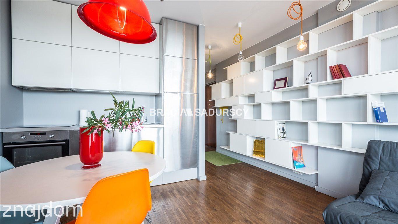 Stylowy apartament z widokiem na Kraków - zdjęcie 24