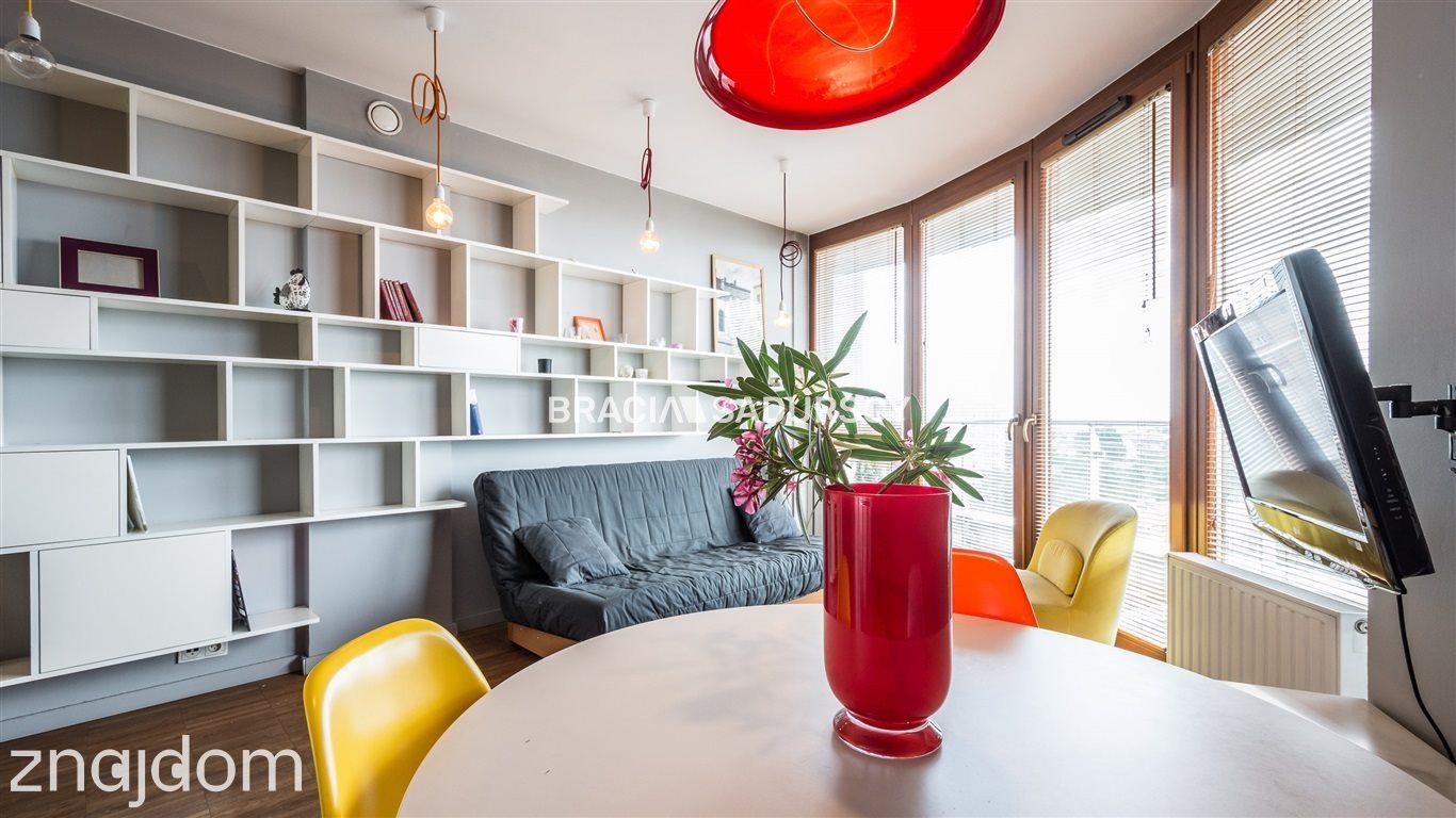 Stylowy apartament z widokiem na Kraków - zdjęcie 26