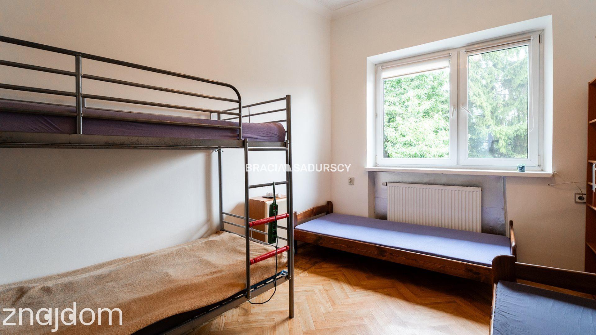 Dom z potencjałem inwestycyjnym- Krk Płaszów - zdjęcie 24