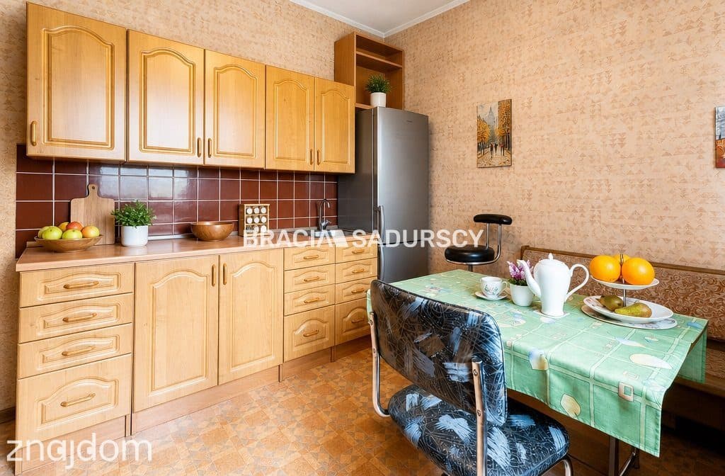 Czteropoziomowy dom z klatką schodową. - zdjęcie 22