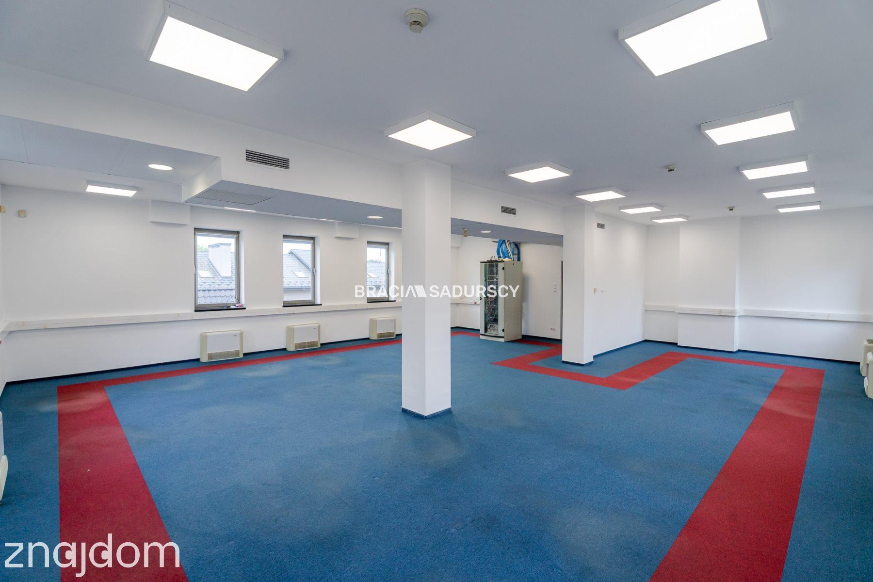 biuro ul. Mogilska - Kraków, 327,5 m2, - zdjęcie 4